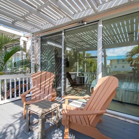 Beach Living At Island Pine Villas Blaw 조지 타운 외부 사진