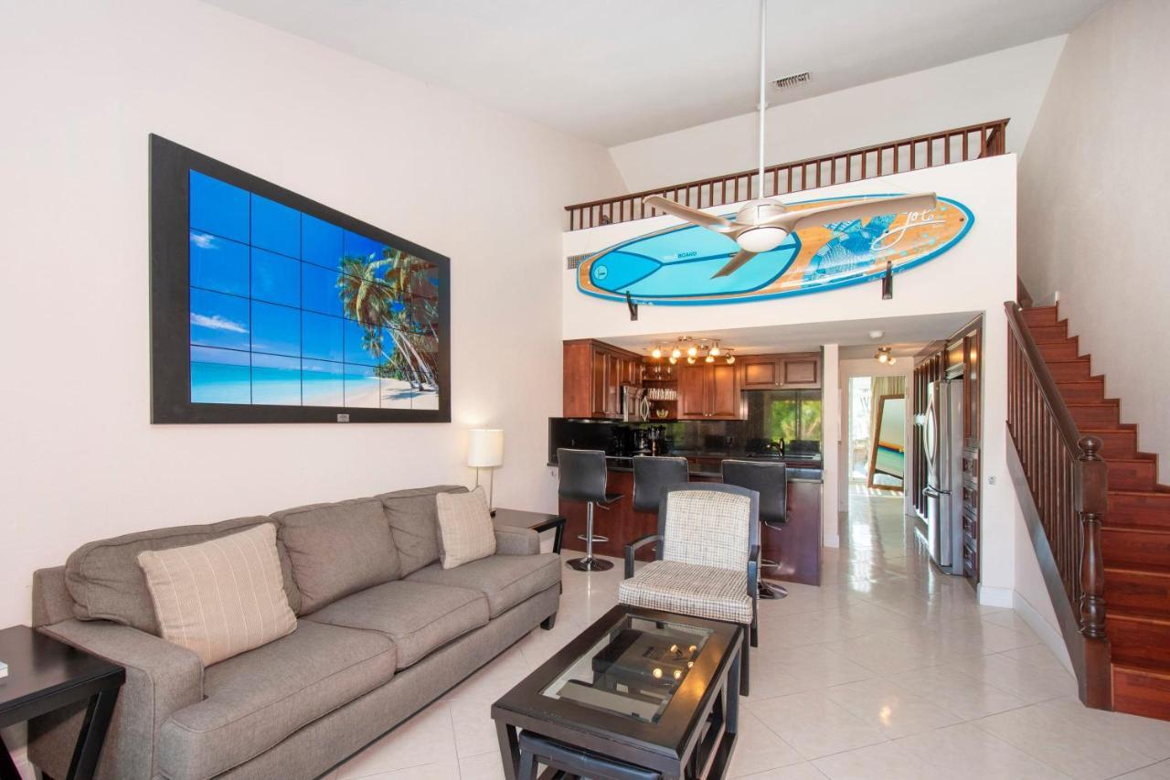 Beach Living At Island Pine Villas Blaw 조지 타운 외부 사진